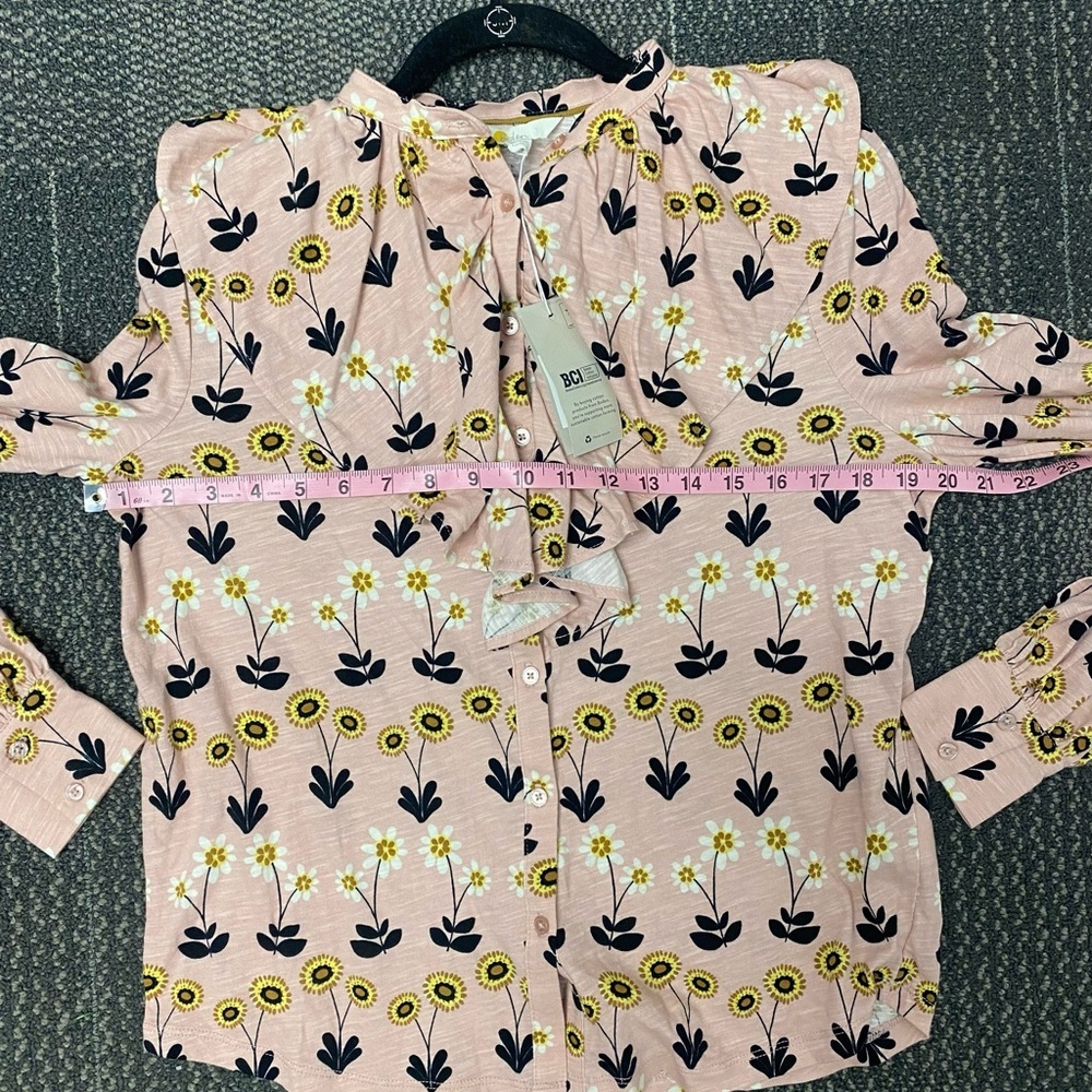 NWT Boden Dusty Rose Floral Ruffle Front Shirt Size 6R - Picture 9 of 10